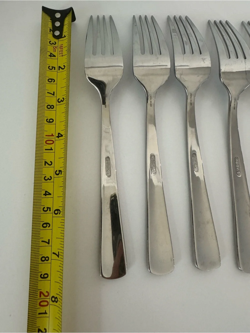 Set of 6 ONEIDA Dinner Forks Apitude Pattern Stainless Steel
